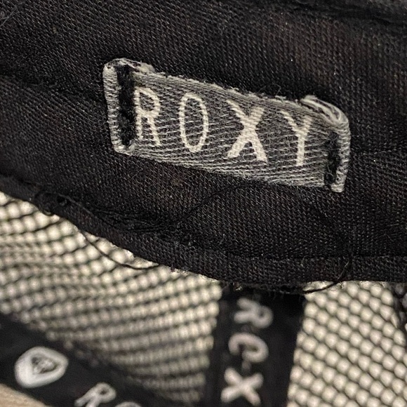 Roxy Life is better at the beach hat black one size adjustable unisex - Picture 5 of 11